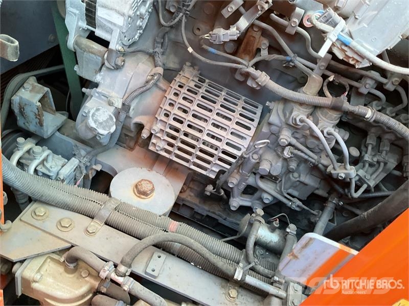 Hitachi ZX870LCR-5B Tracked Excavator Crawler excavators