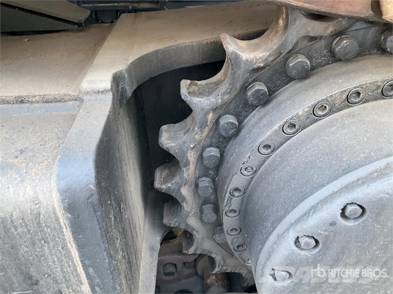 Hitachi ZX870LCR-5B Tracked Excavator Crawler excavators