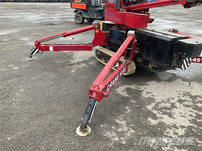 Hoeflon C6 3000 kg Crawler Compact Crane Crane parts and equipment