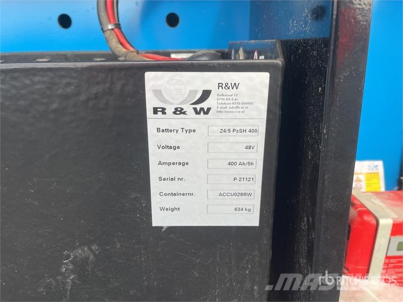 Holland Lift HL-160 E24 Electric Scissor Lift Makasli platformlar