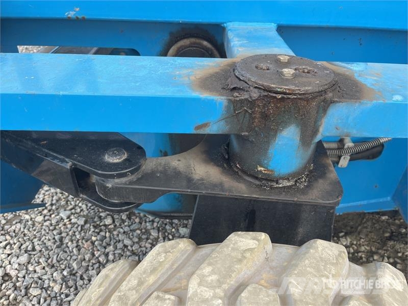 Holland Lift HL-160 E24 Electric Scissor Lift Makasli platformlar