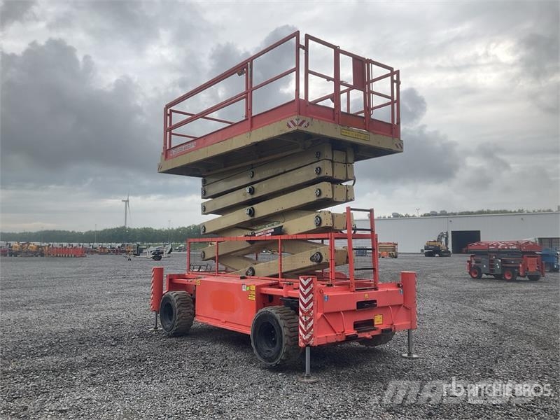 Holland Lift HL-220 D25 4x4 Diesel Scissor Lift Scheren-Arbeitsbühnen