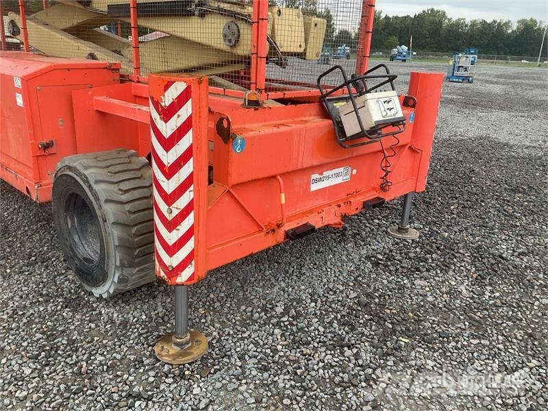 Holland Lift HL-220 D25 4x4 Diesel Scissor Lift Scheren-Arbeitsbühnen