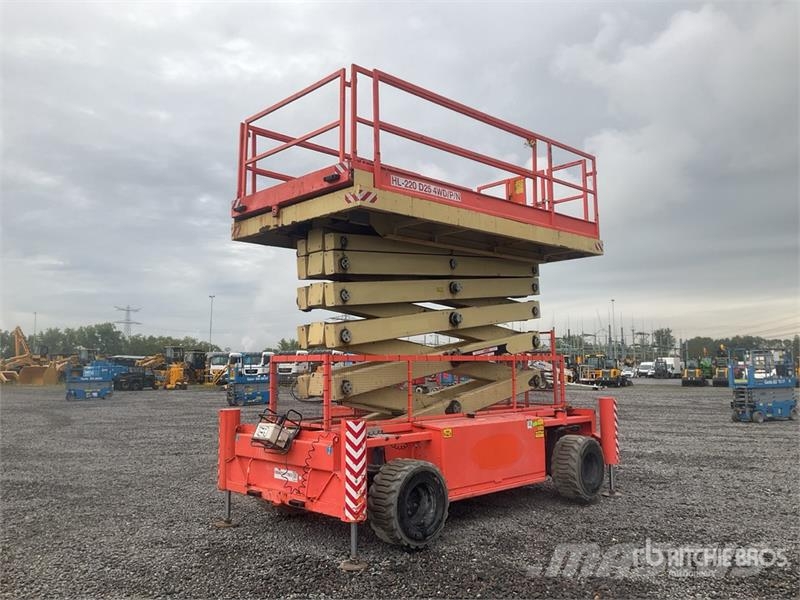 Holland Lift HL-220 D25 4x4 Diesel Scissor Lift Scheren-Arbeitsbühnen