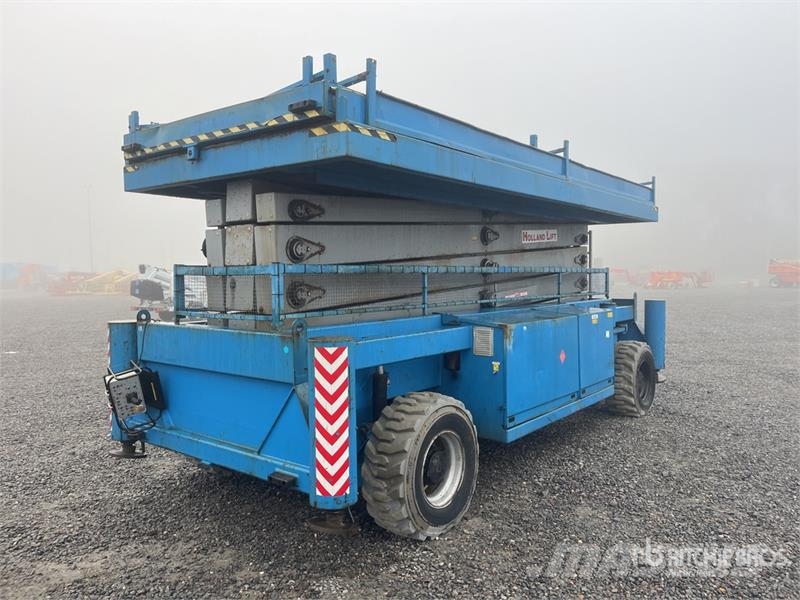 Holland Lift M-250DL274 4WD/P/N 4x4 Diesel Scissor Lift Šķerveida pacēlāji