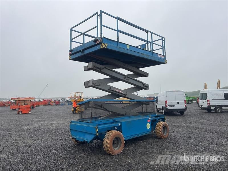 Holland Lift MONOSTAR Q135EL24 Electric Scissor Lift Ollós emelők