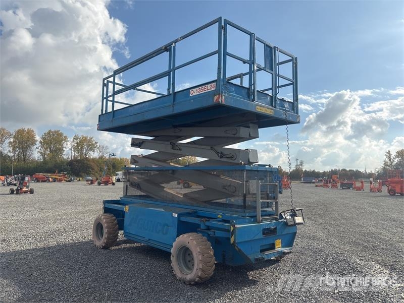 Holland Lift Q135.04.6292 Electric Scissor Lift Šķerveida pacēlāji