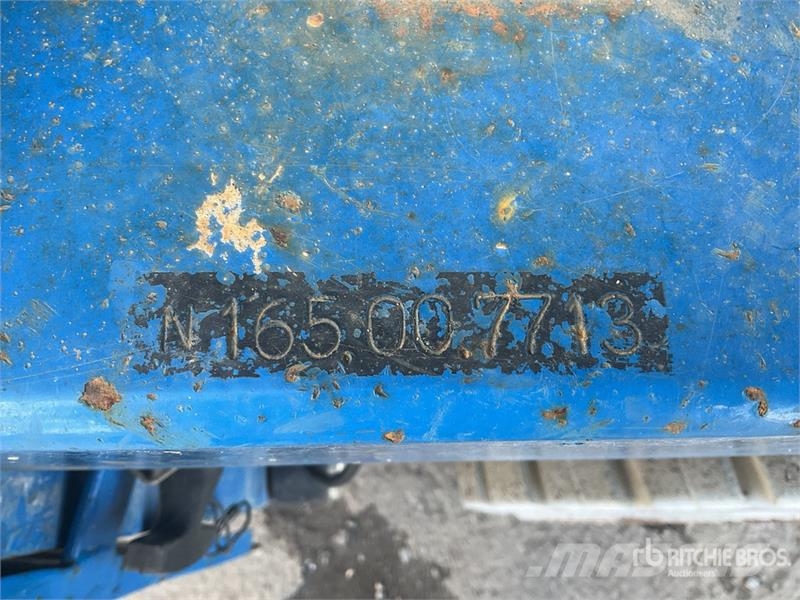  Holland N-165EL12 Electric Scissor Lift Schaarhoogwerkers