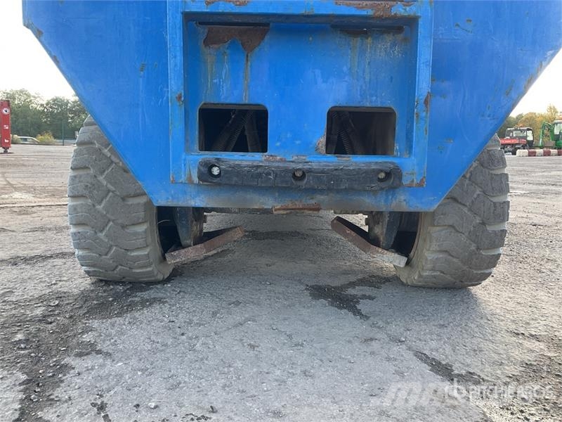  Holland N-165EL12 Electric Scissor Lift Schaarhoogwerkers