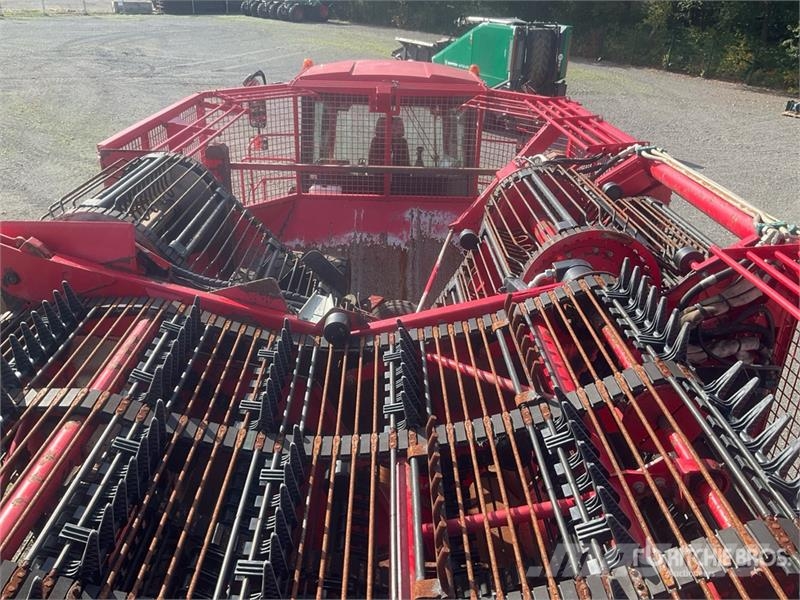 Holmer T4-30 Exxact 4x4 Self-Propelled Beet Harvester Lauksaimniecība- Citi