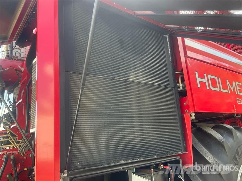 Holmer T4-30 Exxact 4x4 Self-Propelled Beet Harvester Lauksaimniecība- Citi