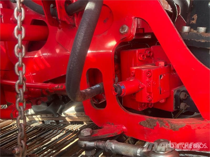 Holmer T4-30 Exxact 4x4 Self-Propelled Beet Harvester Lauksaimniecība- Citi