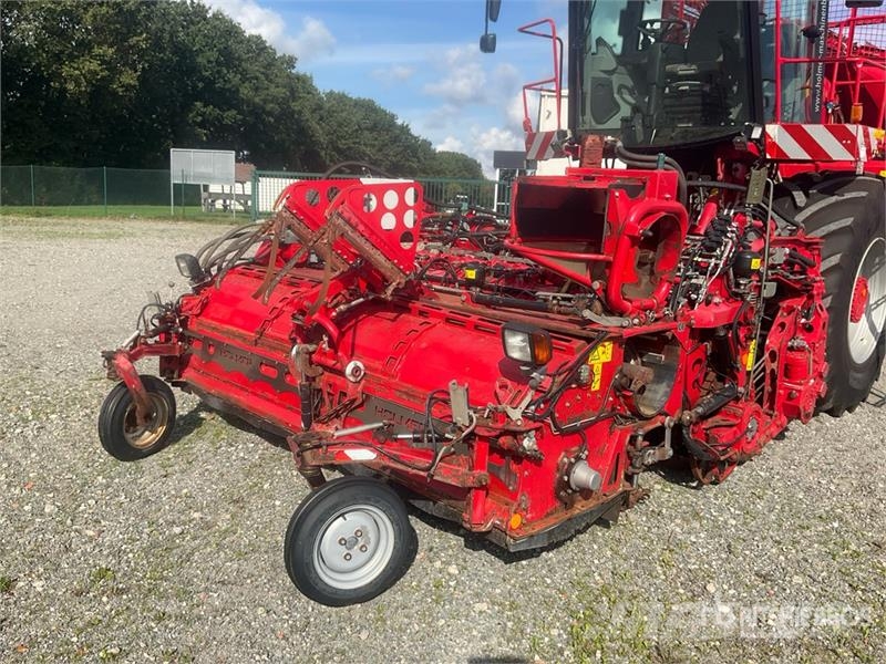 Holmer T4-30 Exxact 4x4 Self-Propelled Beet Harvester Lauksaimniecība- Citi