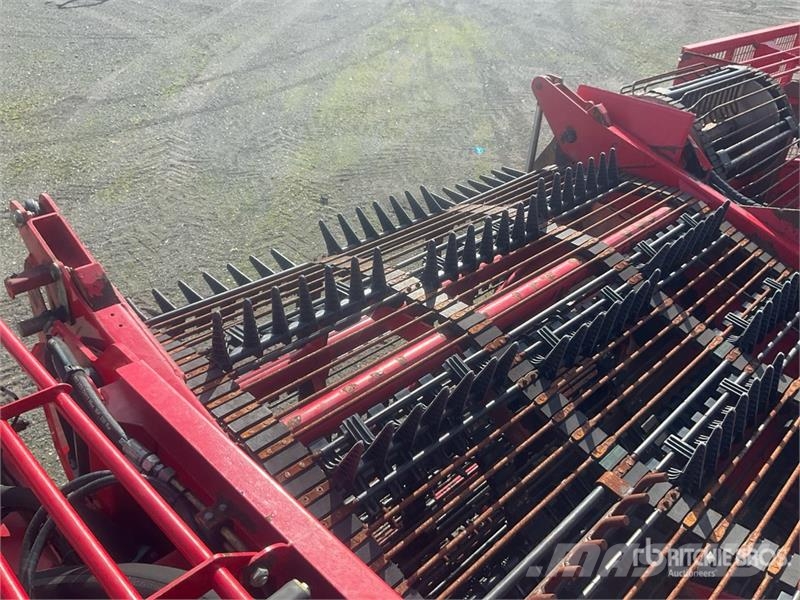Holmer T4-30 Exxact 4x4 Self-Propelled Beet Harvester Lauksaimniecība- Citi