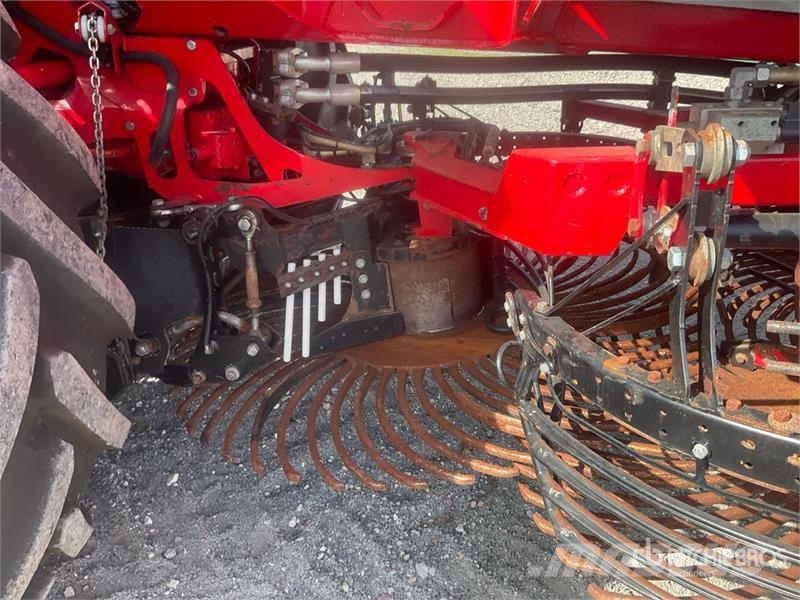 Holmer T4-30 Exxact 4x4 Self-Propelled Beet Harvester Lauksaimniecība- Citi