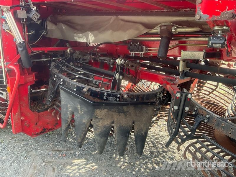 Holmer T4-30 Exxact 4x4 Self-Propelled Beet Harvester Lauksaimniecība- Citi