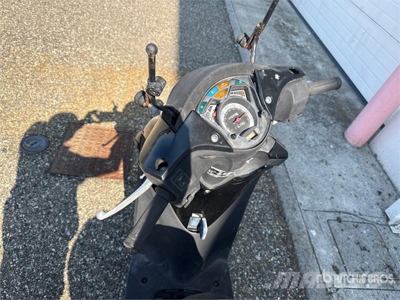 Honda SH150D Scooter Terénní vozidla