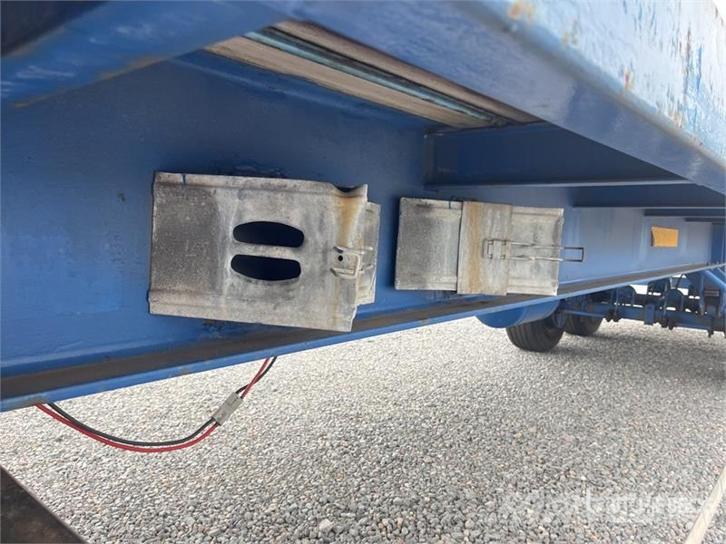 Houcon Cargo Systems DAS013 T/A Utility Trailer Citas piekabes