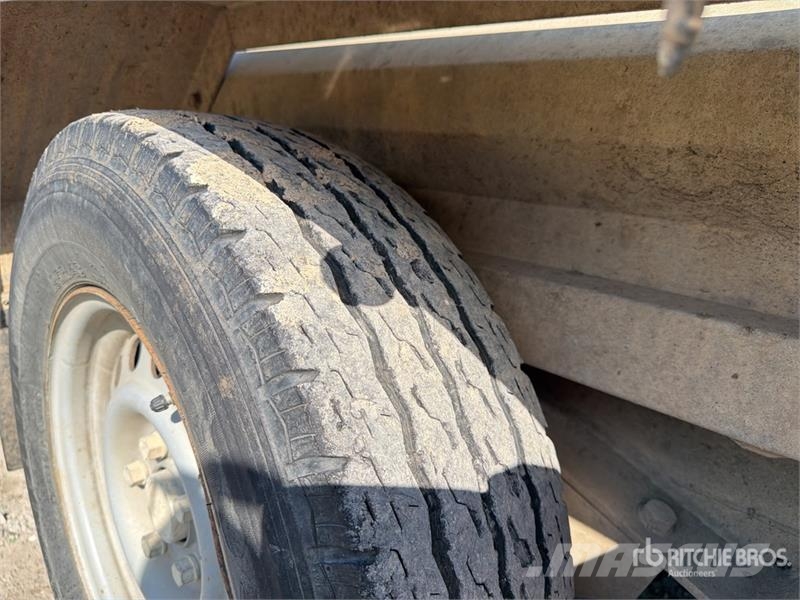 Hubiere 3.5 m T/A Remorque Plateau 2 Essieux Equipment Tra Oprijwagen