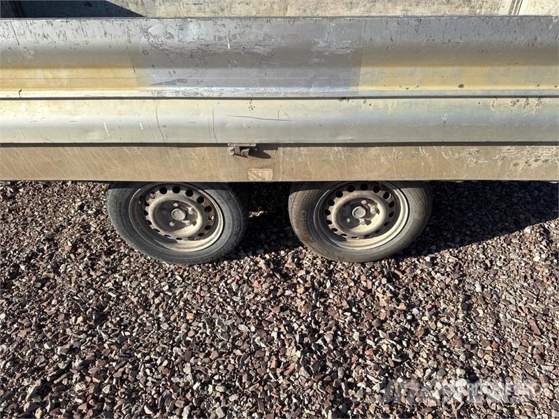 Hubiere CNT162 T/A Remorque Equipment Trailer Prikolice za autotransportere