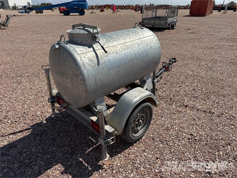 Hubiere CTR 751 CT 500 L Citerne A Eau 1 Essieu Water Tank Brandstof-en toegevoegde tanks