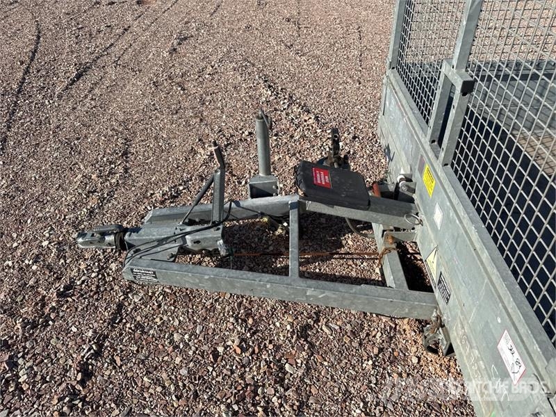 Hubiere H211L 01CF S/A Remorque Equipment Trailer Přívesy na přepravu automobilů