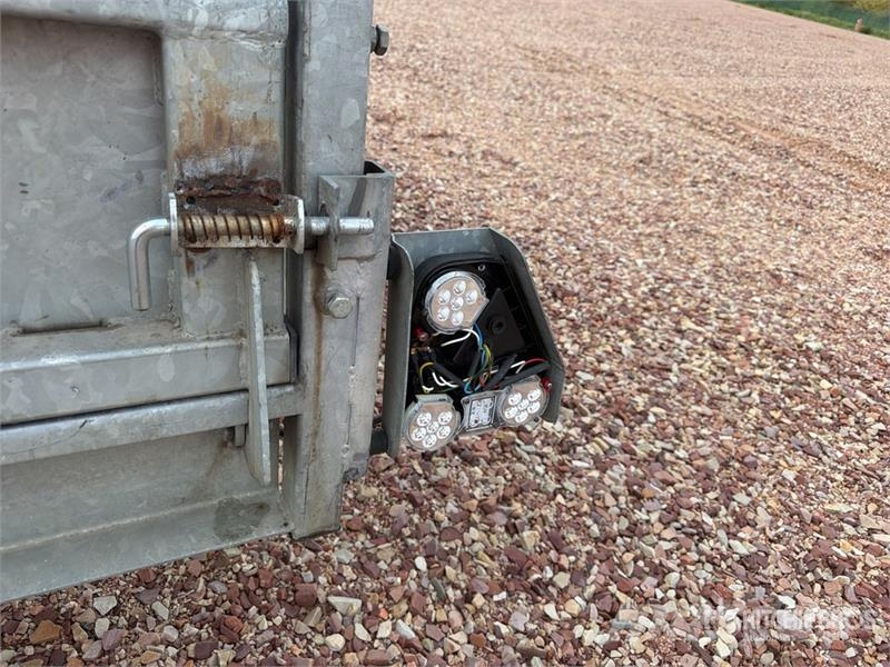 Hubiere H211L S/A Remorque Equipment Trailer مقطورات مركبات نقل