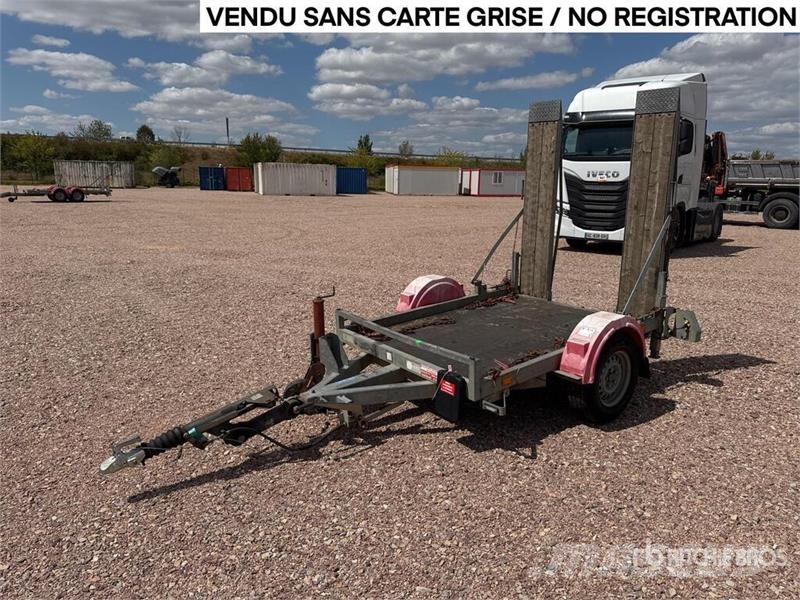 Hubiere H211L14CF S/A Remorque 1 Essieu Equipment Trailer Autotransporter prikolice