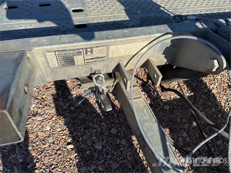Hubiere H212L 11CF T/A Remorque Equipment Trailer Przyczepy do transportu samochodów