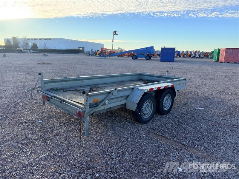 Hubiere H212L-14 CF 2735 kg T/A Remorque 2 Essieux Equipme Autovežių priekabos