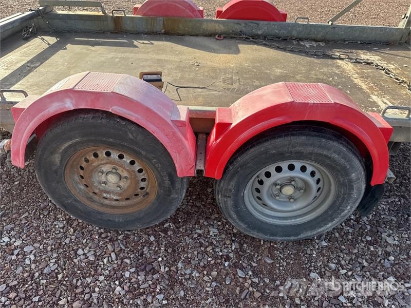 Hubiere H212L 14CF Remorque 2 Essieux T/A Equipment Traile مقطورات مركبات نقل