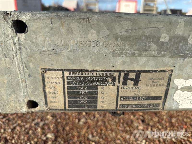 Hubiere H212L 14CF Remorque 2 Essieux T/A Equipment Traile مقطورات مركبات نقل