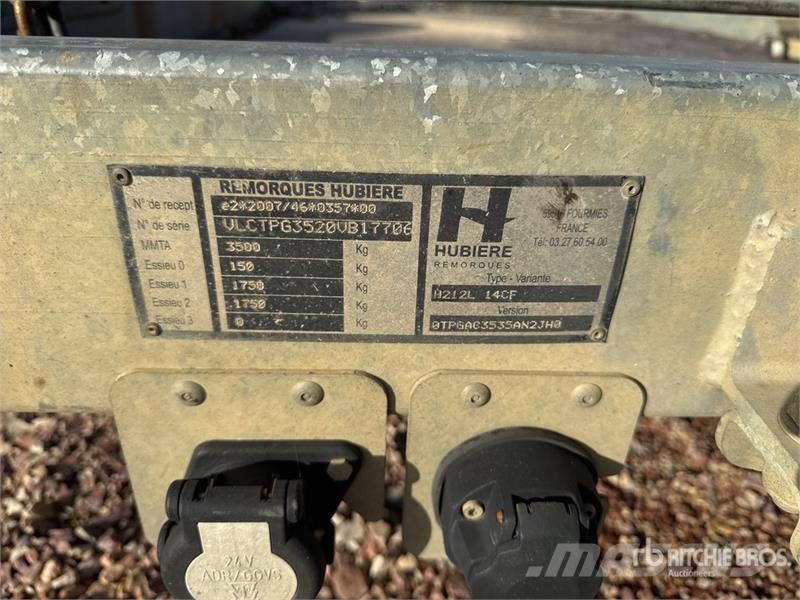 Hubiere H212L 14CF Remorque 2 Essieux T/A Equipment Traile مقطورات مركبات نقل