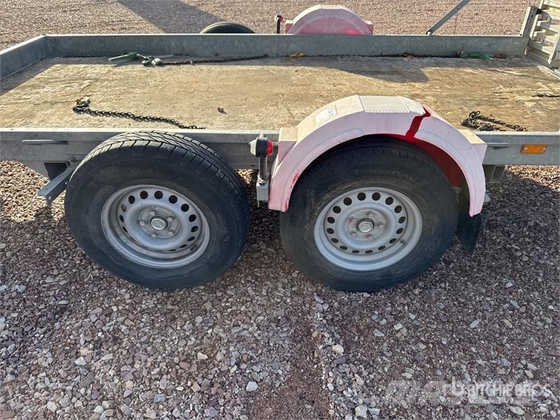 Hubiere H212L 14CF Remorque 2 Essieux T/A Equipment Traile مقطورات مركبات نقل