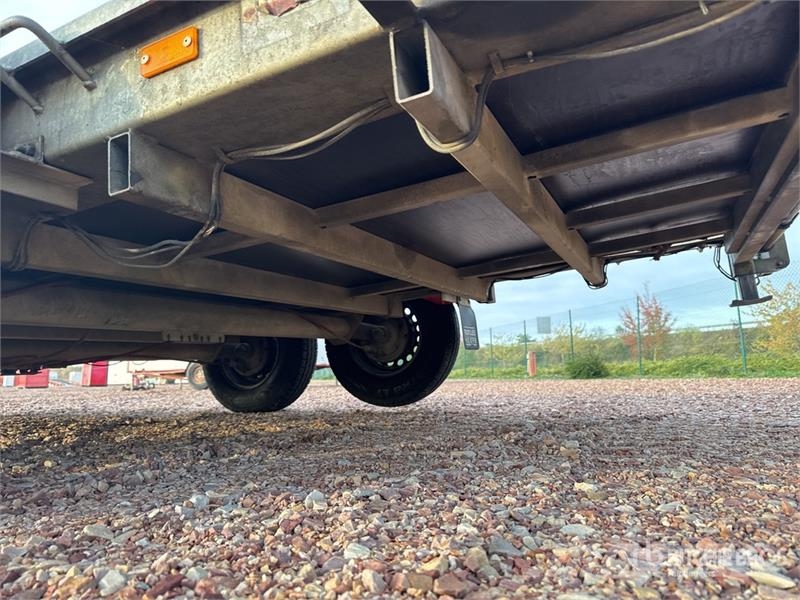 Hubiere H212L 14CF T/A Remorque Equipment Trailer Reboques de transporte Auto