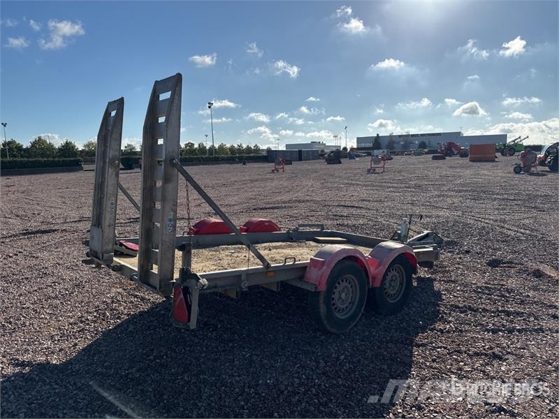 Hubiere H212L 14CF T/A Remorque Equipment Trailer Przyczepy do transportu samochodów