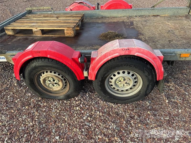 Hubiere H212L 14CF T/A Remorque Equipment Trailer Reboques de transporte Auto