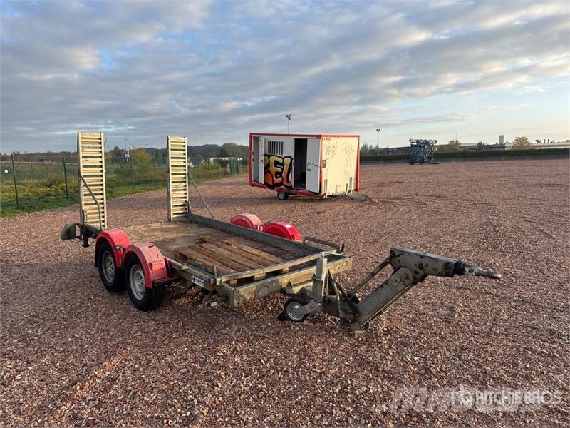 Hubiere H212L 14CF T/A Remorque Equipment Trailer Reboques de transporte Auto