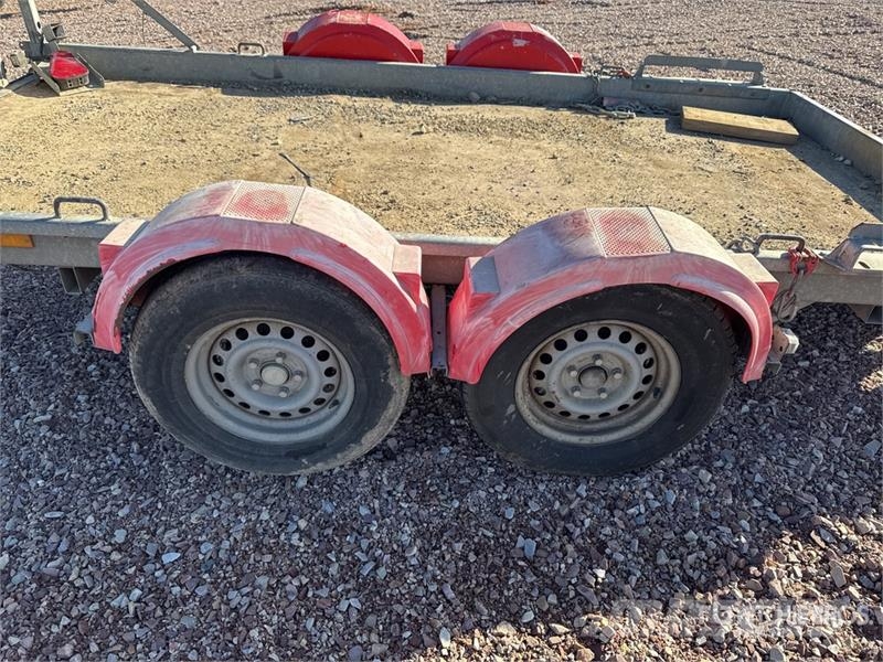 Hubiere H212L 14CF T/A Remorque Equipment Trailer Przyczepy do transportu samochodów