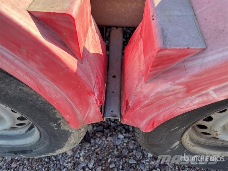 Hubiere H212L 14CF T/A Remorque Equipment Trailer Przyczepy do transportu samochodów