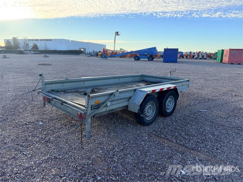 Hubiere H212L14CF 2735 kg T/A Remorque Equipment Trailer Autotransportanhänger