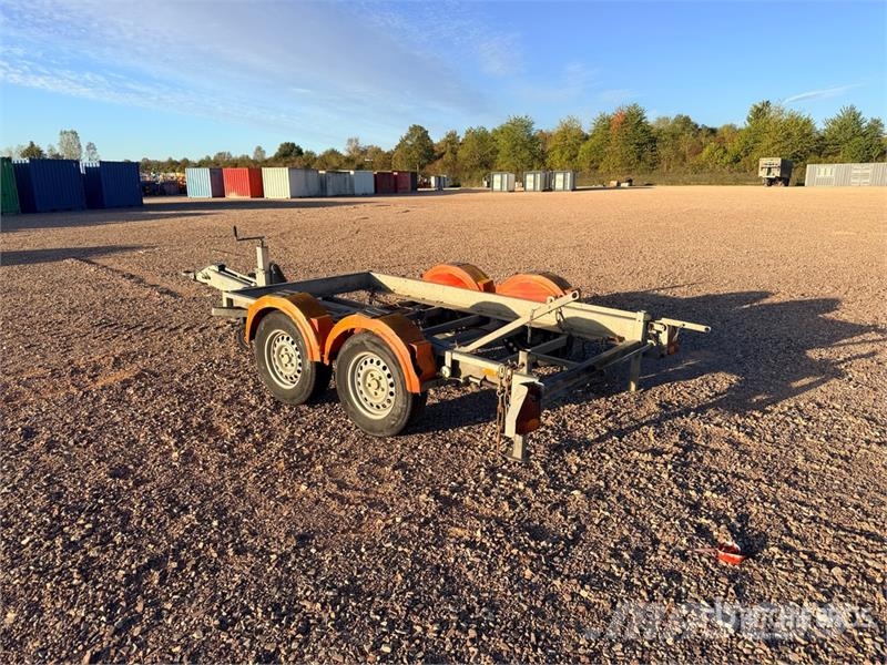 Hubiere H212L14CF 2740 kg T/A Remorque Equipment Trailer Autotransportanhänger
