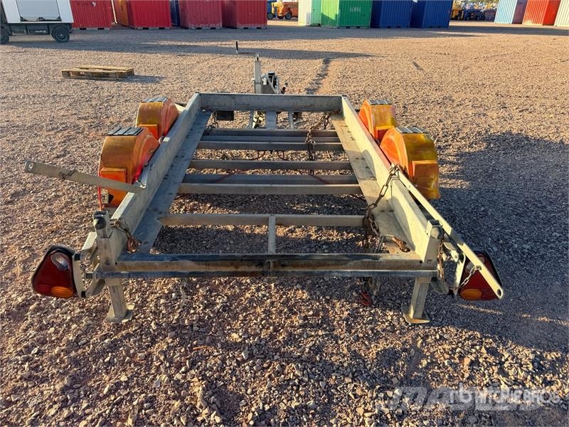 Hubiere H212L14CF 2740 kg T/A Remorque Equipment Trailer Autotransportanhänger
