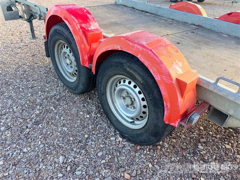 Hubiere H212L14CF 2740 kg T/A Remorque Equipment Trailer Autotransportanhänger