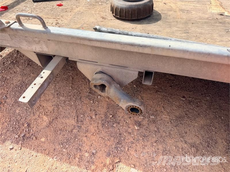 Hubiere H212L14CF 2740 kg T/A Remorque Equipment Trailer ( مقطورات مركبات نقل