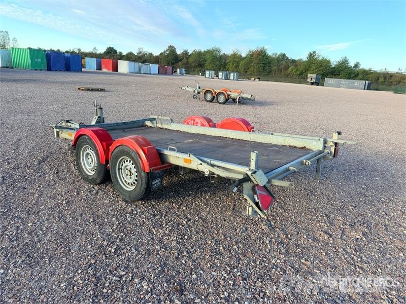 Hubiere H212L14CF 2740 kg T/A Remorque Equipment Trailer Autotransportanhänger