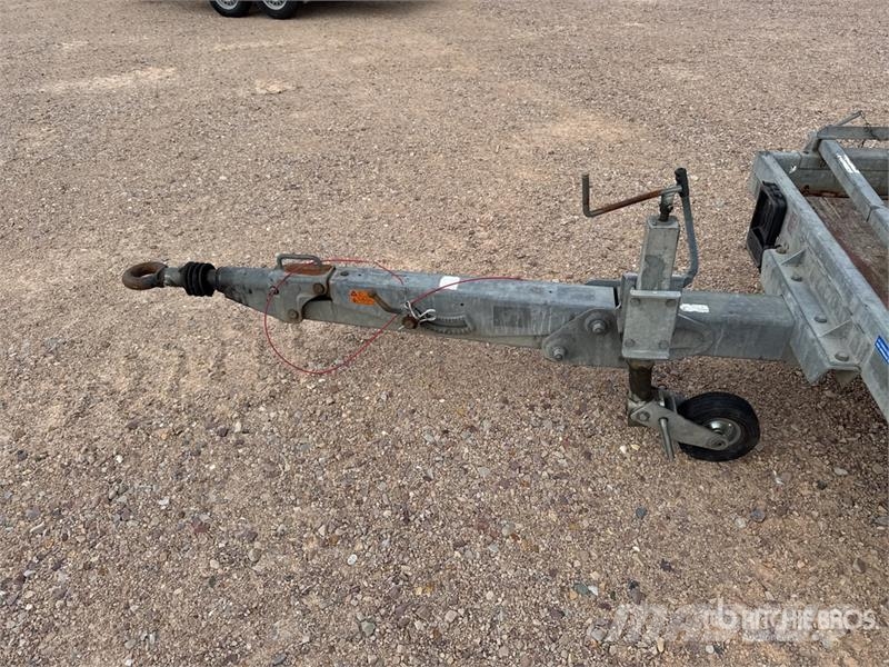 Hubiere H212L14CF Remorque 2 Essieux T/A Plant Trailer Equ مقطورات مركبات نقل