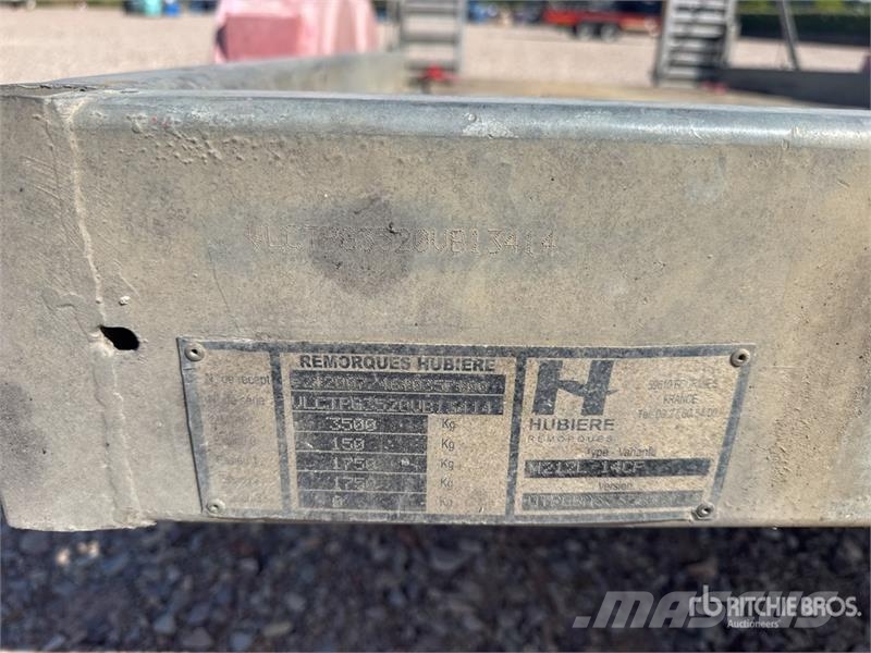 Hubiere H212L14CF Remorque 2 Essieux T/A Equipment Trailer مقطورات مركبات نقل