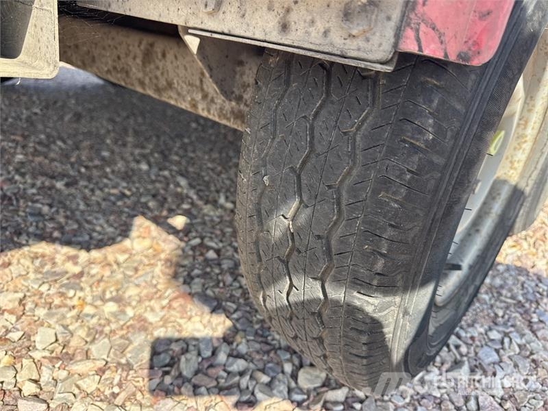Hubiere H212L14CF Remorque 2 Essieux T/A Equipment Trailer مقطورات مركبات نقل
