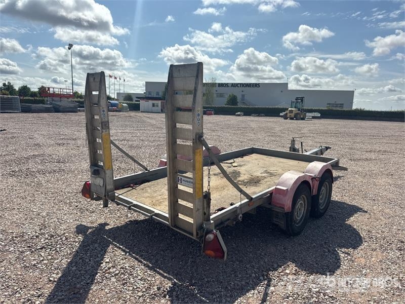 Hubiere H212L14CF Remorque 2 Essieux T/A Equipment Trailer مقطورات مركبات نقل